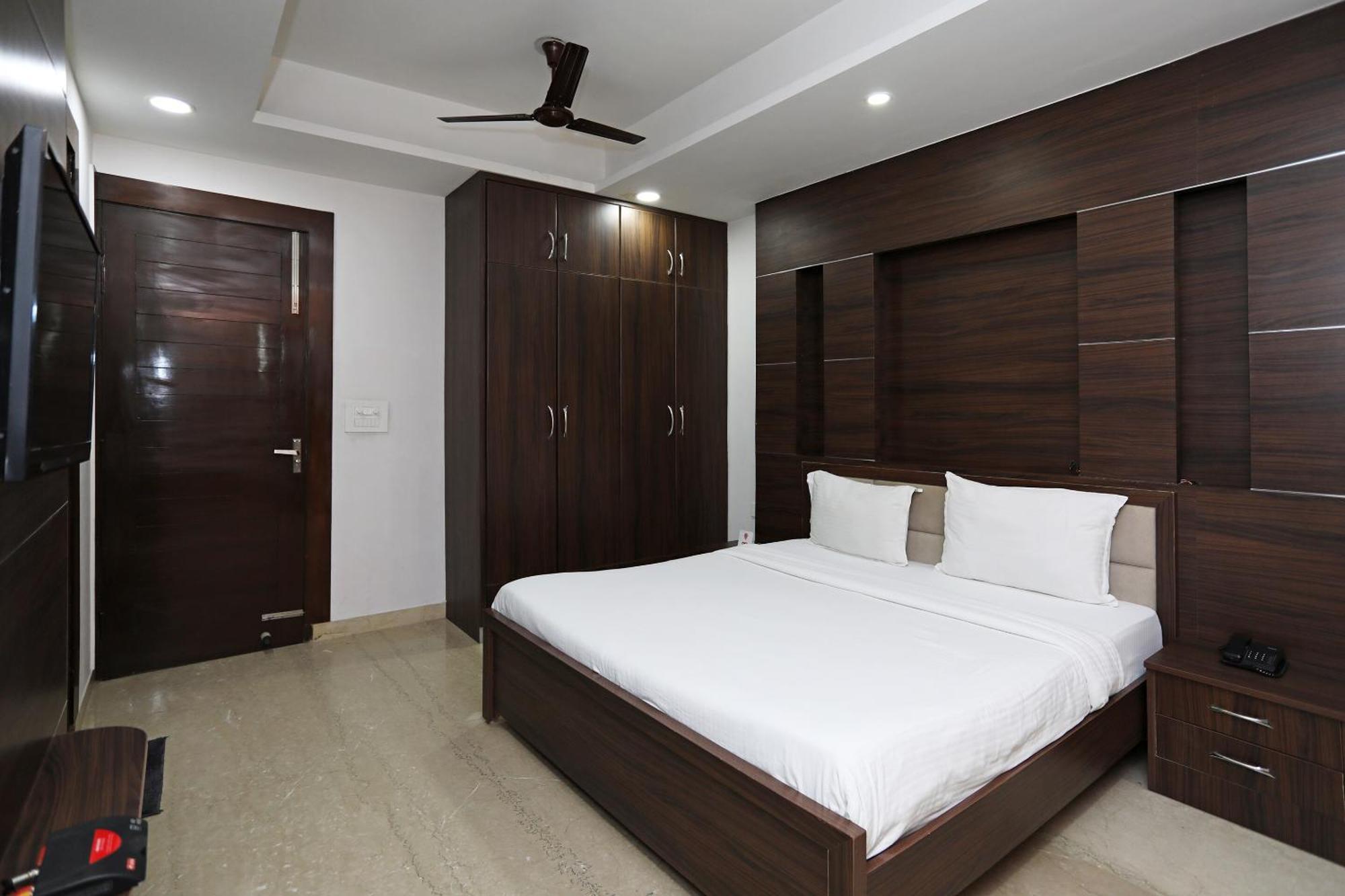 Hotel O Sainik Inn Lucknow Buitenkant foto